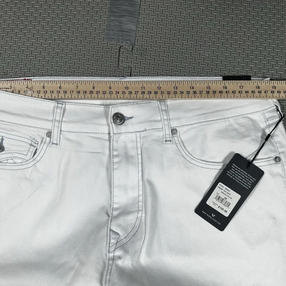 NEW True Religion Jeans Mens 36x32 (Fits 38) White Denim Geno Relaxed Slim $159